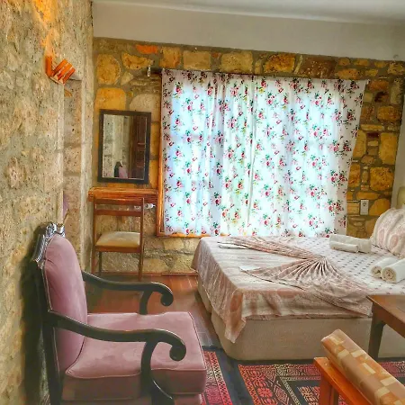 Stone&wood House 酒店 Çeşme